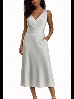J.Crew 100% Silk Gray Midi Dress Size 10 Elegant V Neck